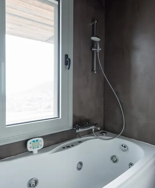 Beautiful Villa for sale in Suth Athens With Sea View, Lagonissi 2