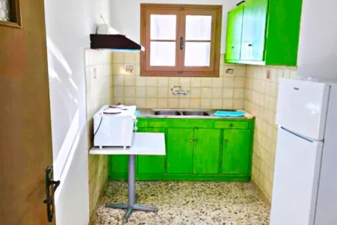 Economy House for Sale in Santorini 5