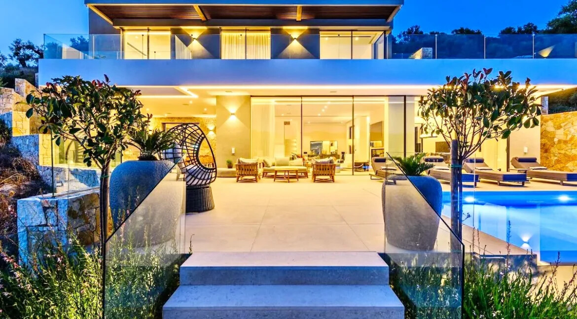 Luxury Seaside Villa in Meganisi Lefkada 3