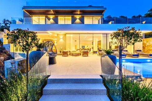 Luxury Seaside Villa in Meganisi Lefkada 3