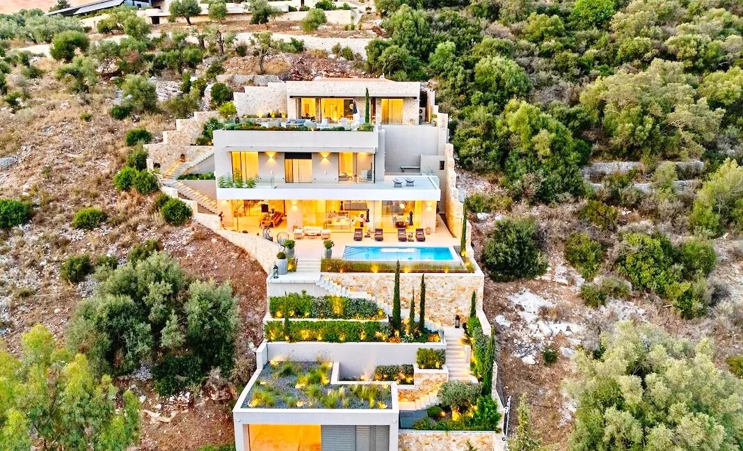 Luxury Seaside Villa in Meganisi Lefkada 8