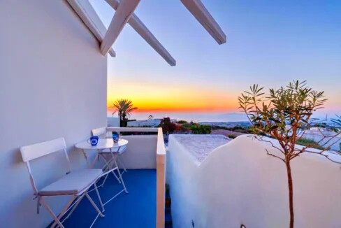Beautiful Maisonette for Sale in Santorini 22