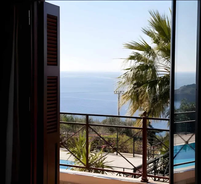Cape Sounio Villa For Sale Attica in 37.661597245929,24.034850119497,14