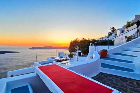 Cave House for Sale in Firostefani, Santorini 12