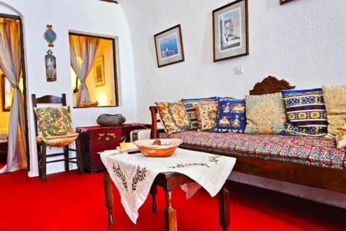Cave House for Sale in Firostefani, Santorini 5