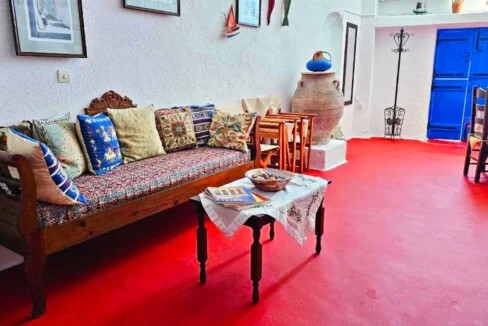 Cave House for Sale in Firostefani, Santorini 7