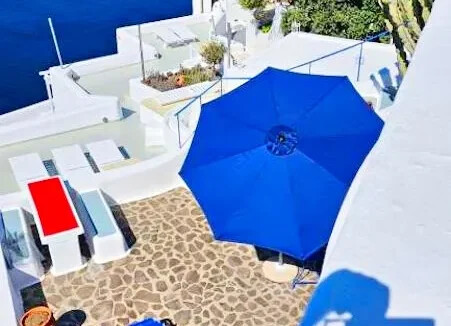 Cave House for Sale in Firostefani, Santorini 9
