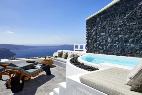 Cave House for Sale in Imerovigli, Santorini 19