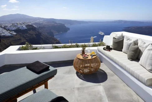 Cave House for Sale in Imerovigli, Santorini 22