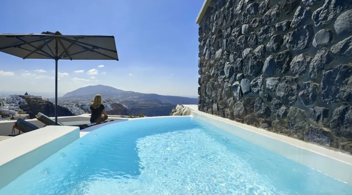 Cave House for Sale in Imerovigli, Santorini 25