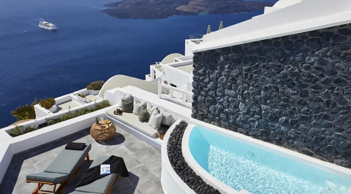 Cave House for Sale in Imerovigli, Santorini 26