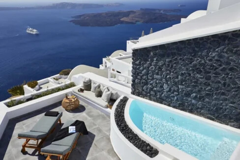 Cave House for Sale in Imerovigli, Santorini 26
