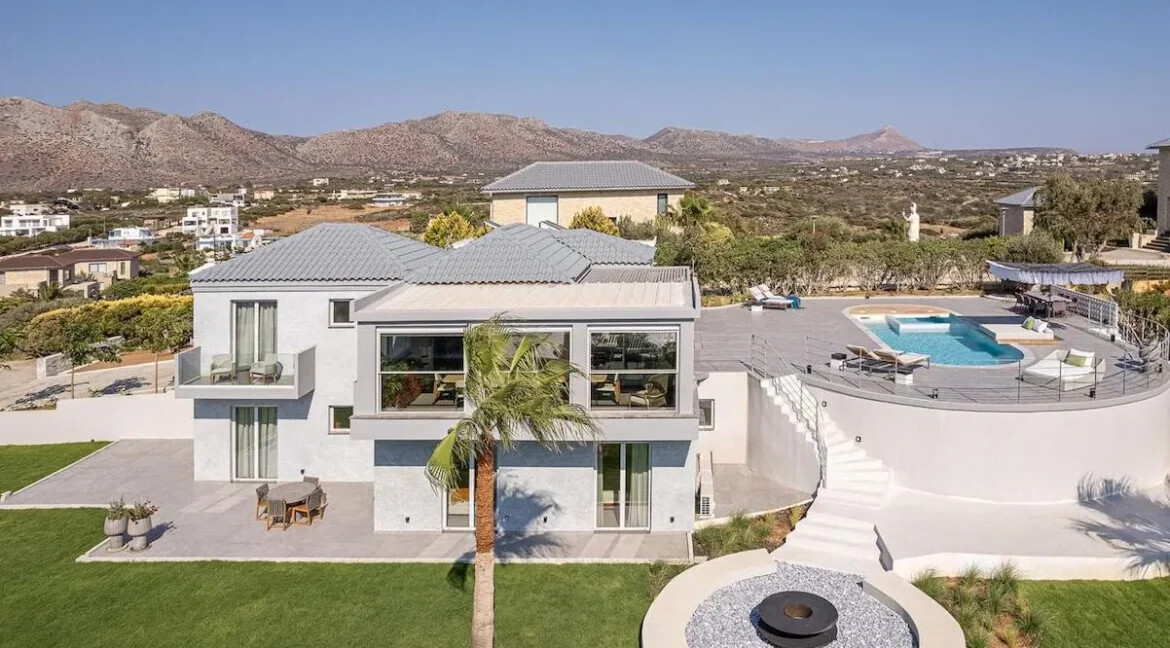 Luxurious Villa for Sale in Chania, Crete, Tersanas 35