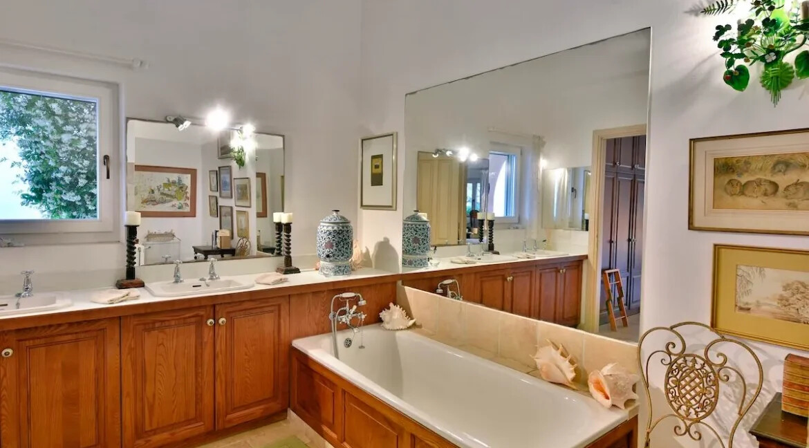 Luxury Seafront Estate in Corfu for sale 17