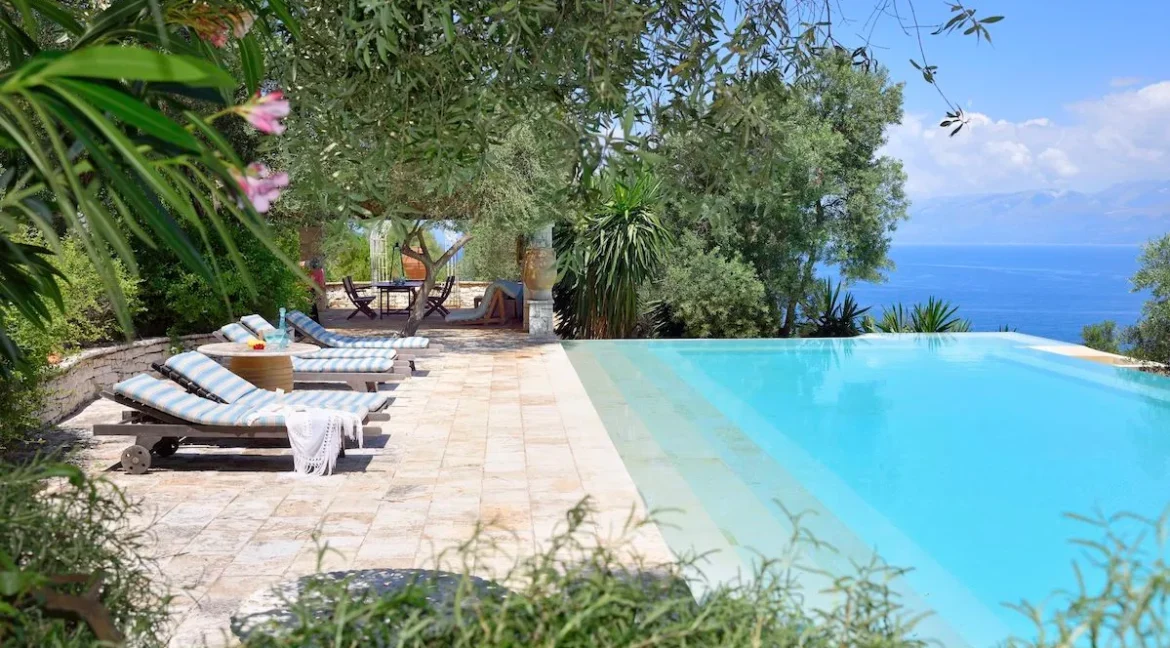 Luxury Seafront Estate in Corfu for sale 32