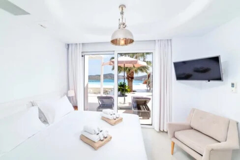 Luxury Villa For Sale in Crete Agios Nikolaos 14