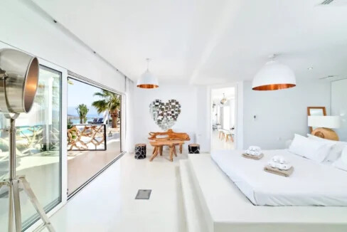 Luxury Villa For Sale in Crete Agios Nikolaos 20