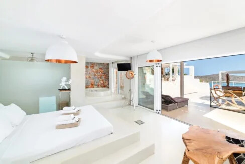 Luxury Villa For Sale in Crete Agios Nikolaos 25