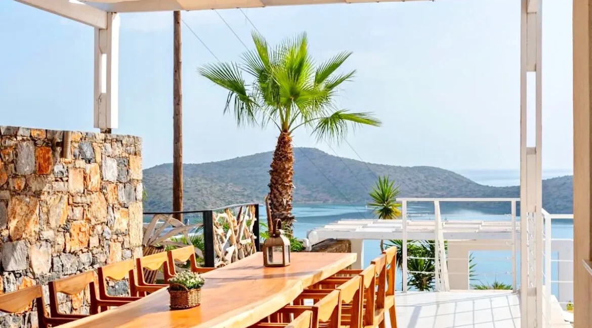 Luxury Villa For Sale in Crete Agios Nikolaos 26