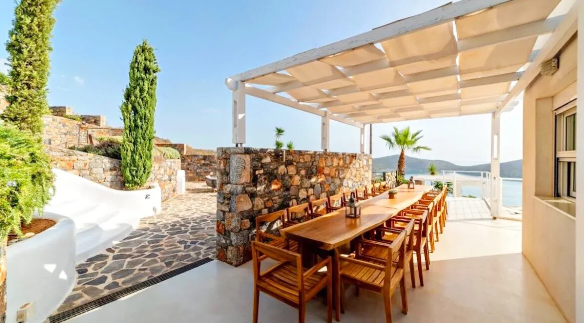 Luxury Villa For Sale in Crete Agios Nikolaos 27