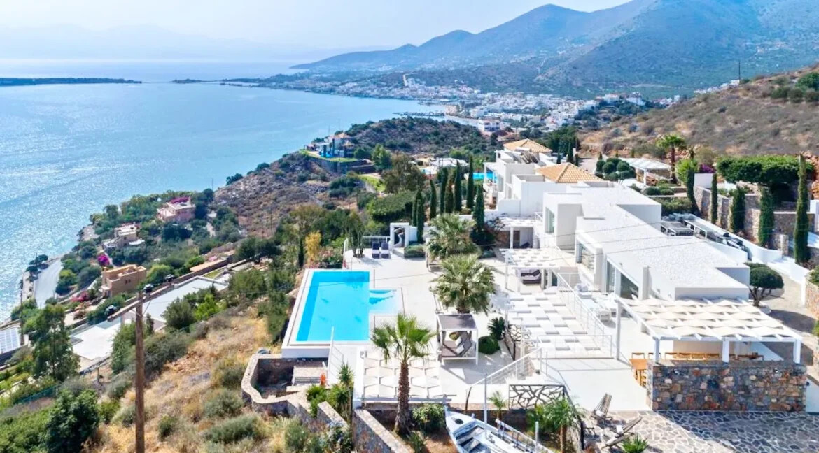 Luxury Villa For Sale in Crete Agios Nikolaos 29