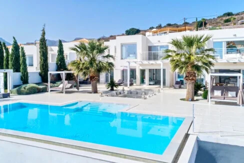 Luxury Villa For Sale in Crete Agios Nikolaos 30