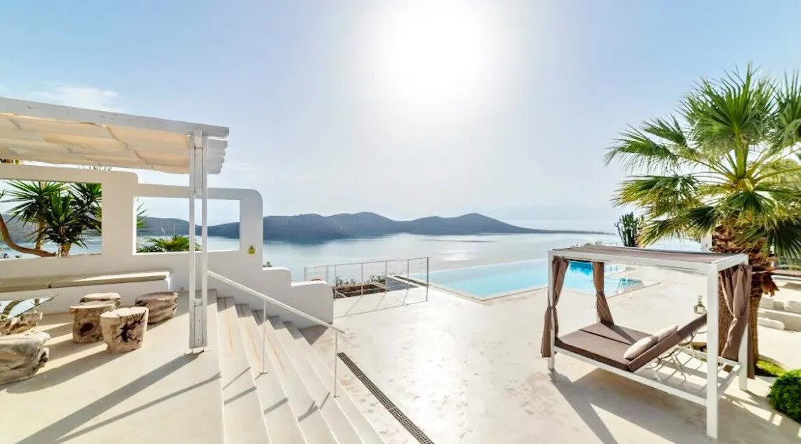 Luxury Villa For Sale in Crete Agios Nikolaos 35