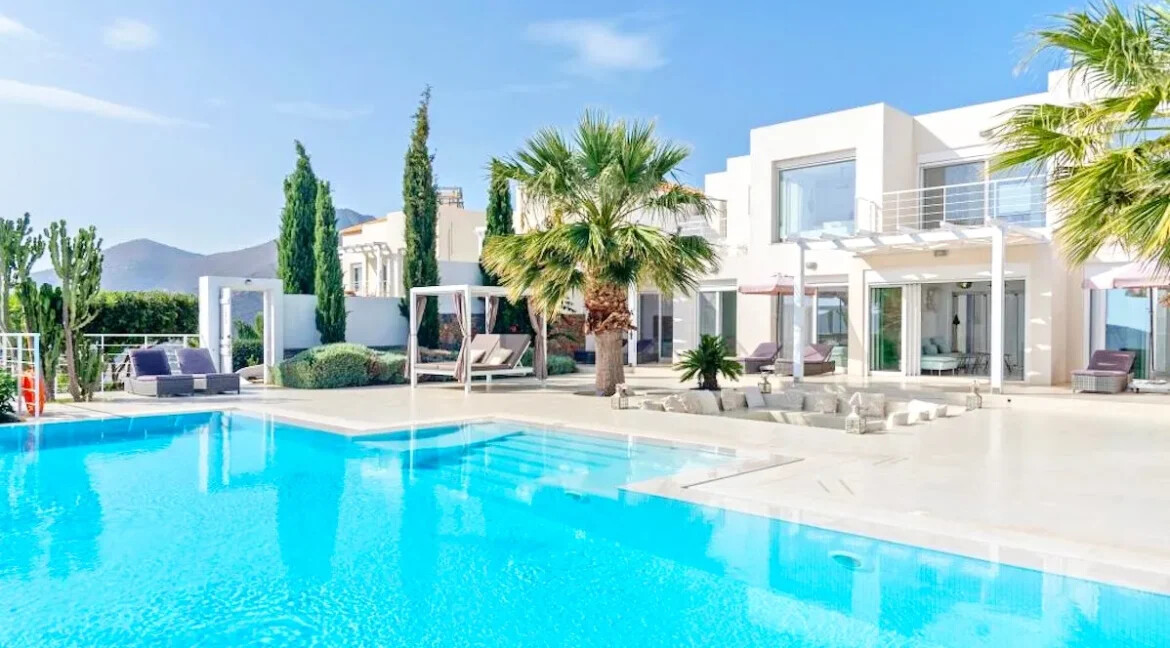 Luxury Villa For Sale in Crete Agios Nikolaos 38