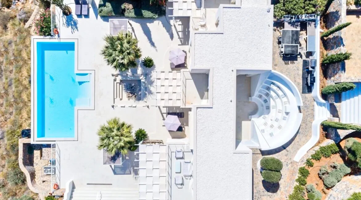 Luxury Villa For Sale in Crete Agios Nikolaos 42