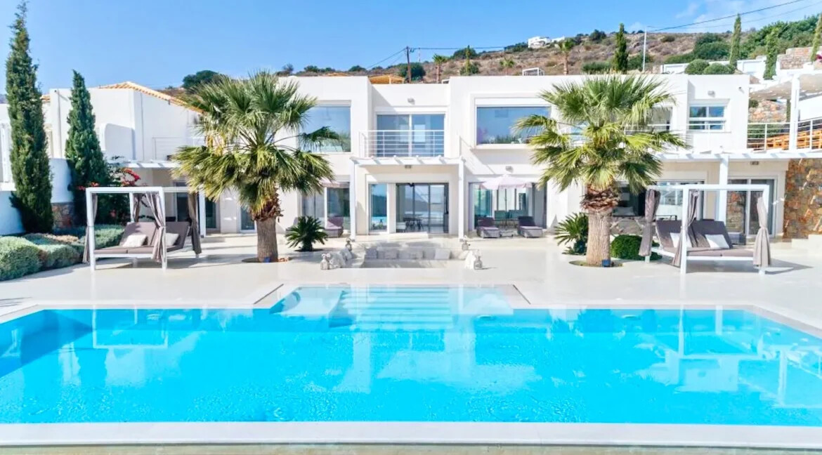 Luxury Villa For Sale in Crete Agios Nikolaos 46