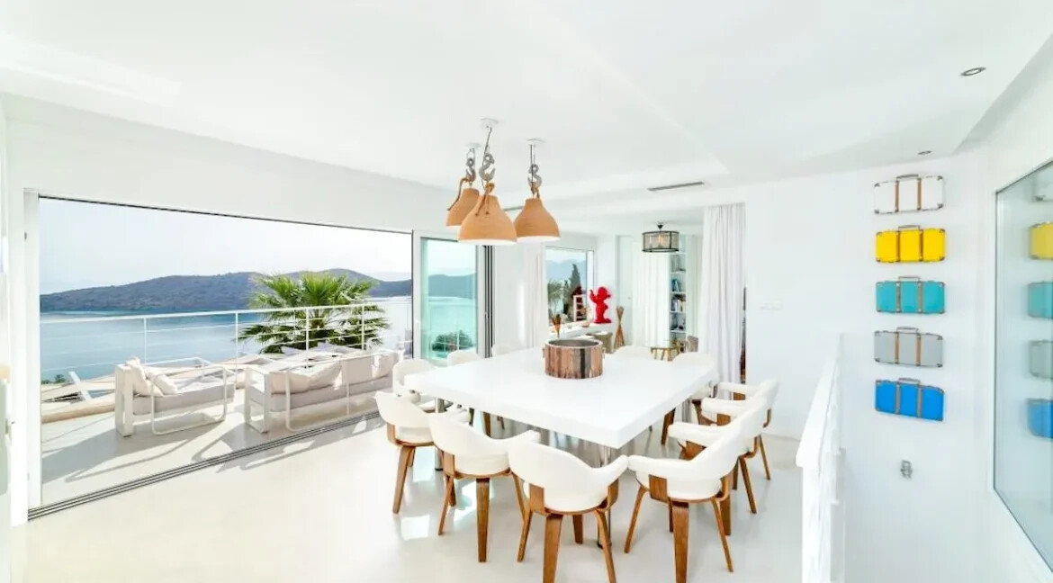 Luxury Villa For Sale in Crete Agios Nikolaos 6