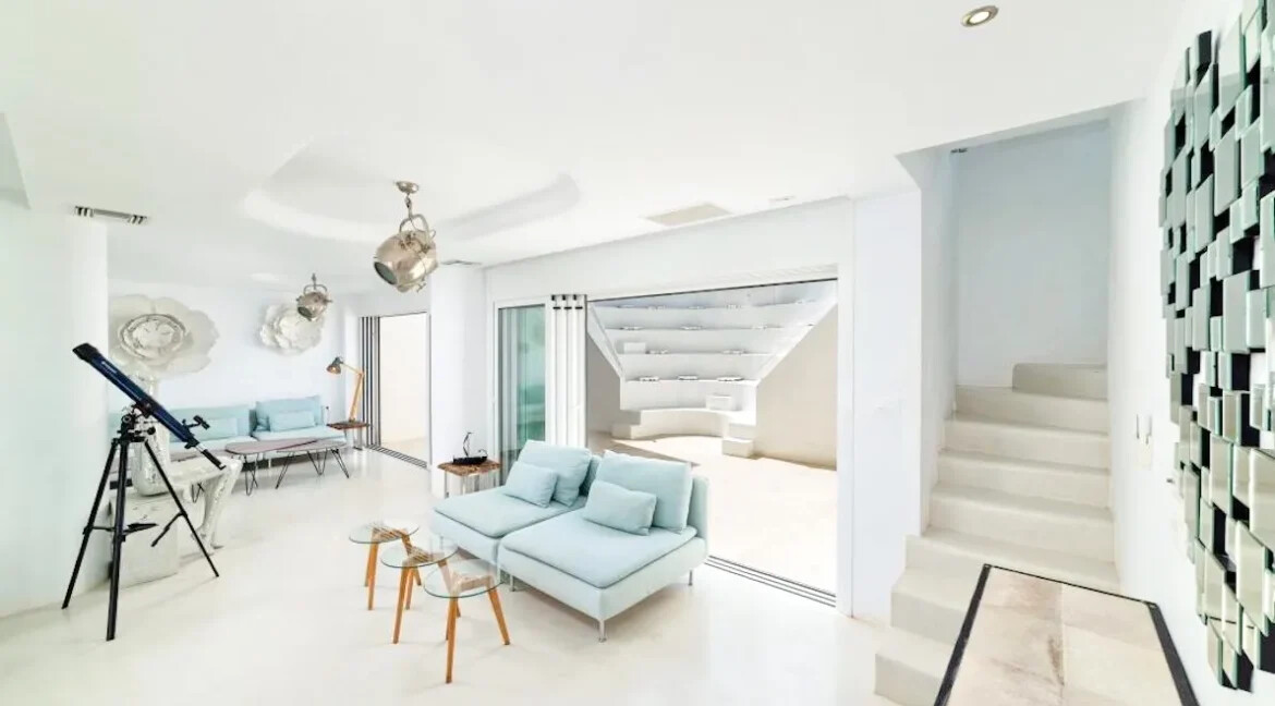 Luxury Villa For Sale in Crete Agios Nikolaos 9