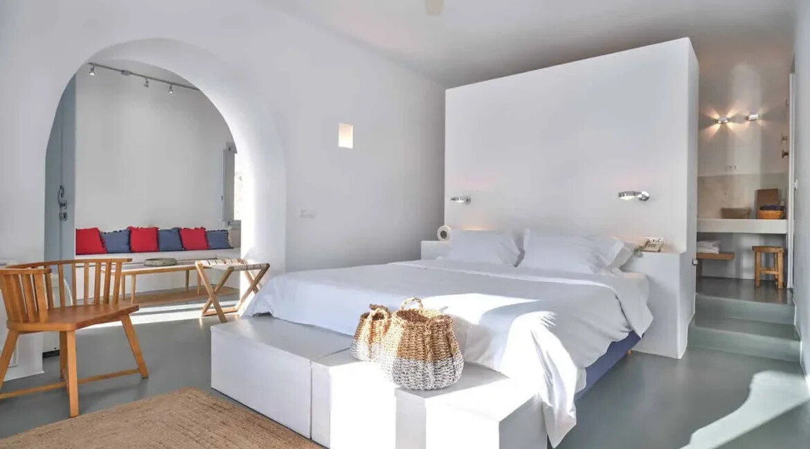 Luxury Villas Santorini for sale11