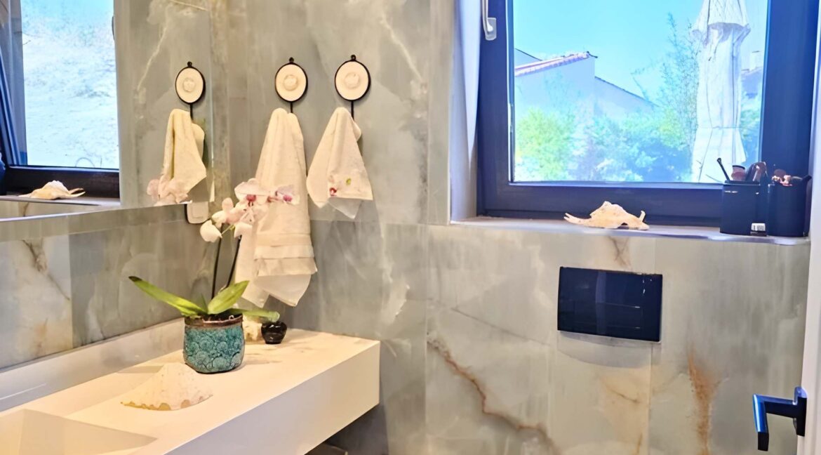 Newly Built Seaview House for Sale in Halkidiki Poseidi5