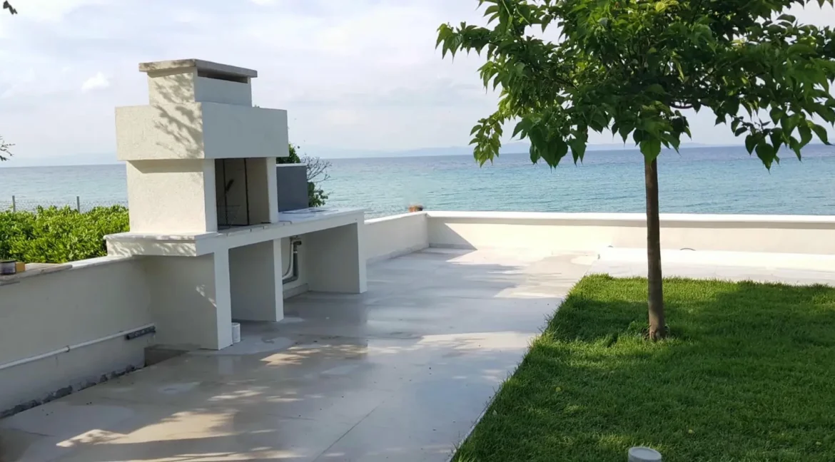 Seafront Villa Kassandra Chalkidiki 10