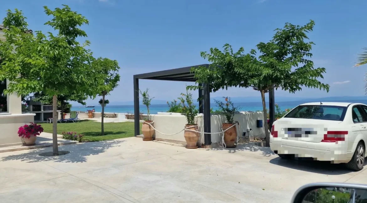 Seafront Villa Kassandra Chalkidiki 9