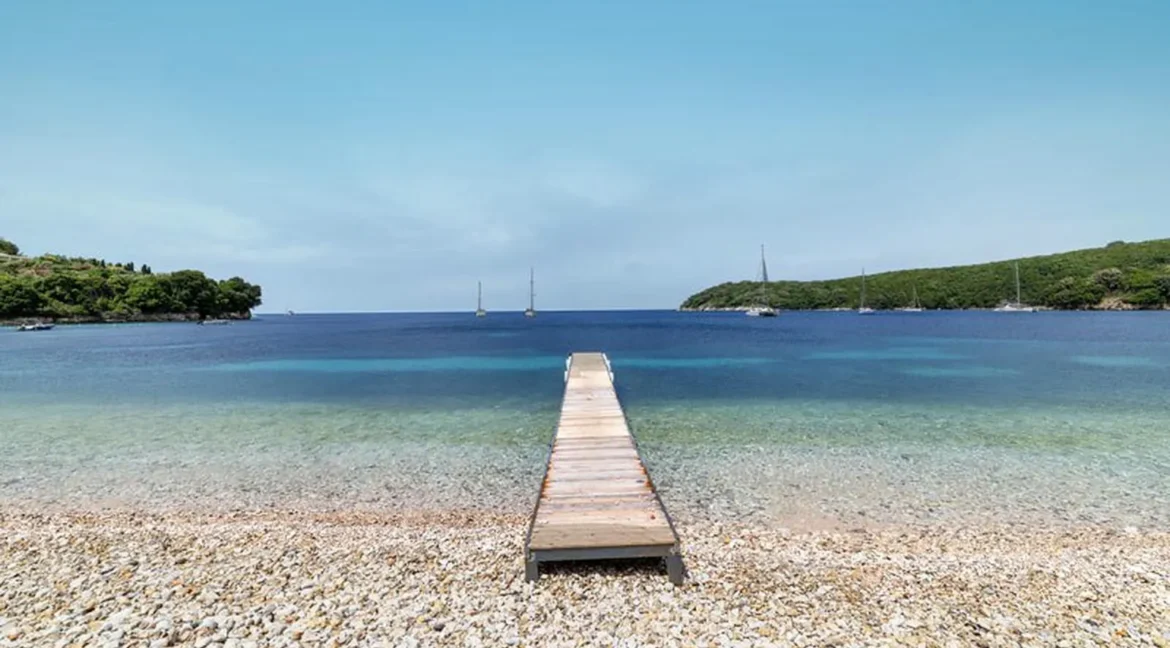 Seafront Villa for Sale in Avlaki Corfu 8