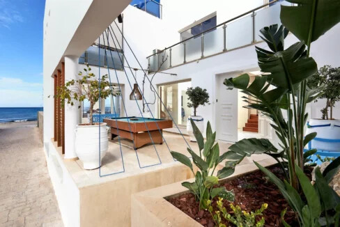 Seafront Villa in Heraklion Crete for sale 22