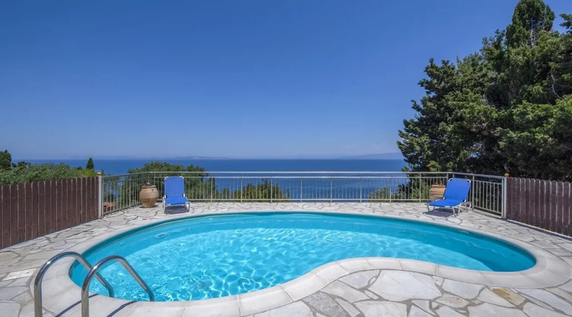 Seaside Villa for Sale in Paxoi, near Corfu  13