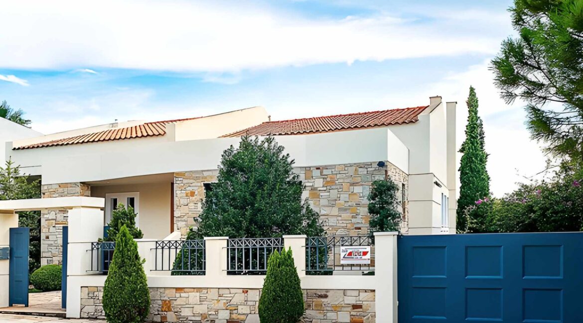 Seaview villa in Saronida, South Athens 8