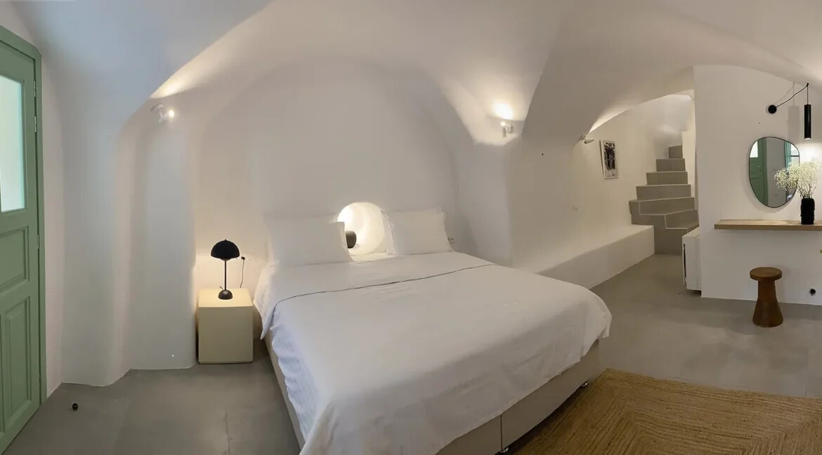 Three-Level House for sale in Santorini, Mesa Gonia2