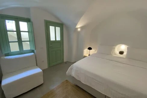 Three-Level House for sale in Santorini, Mesa Gonia3