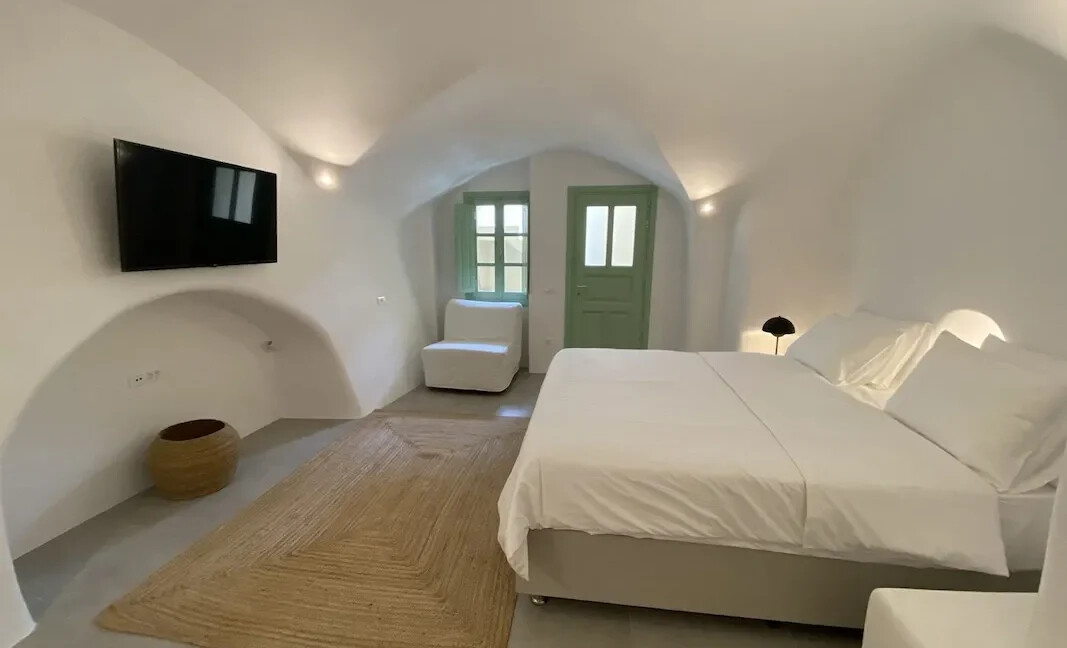 Three-Level House for sale in Santorini, Mesa Gonia5