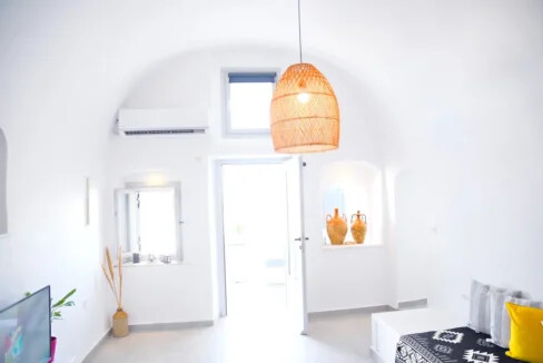 Traditional House for Sale in Santorini Greece 2