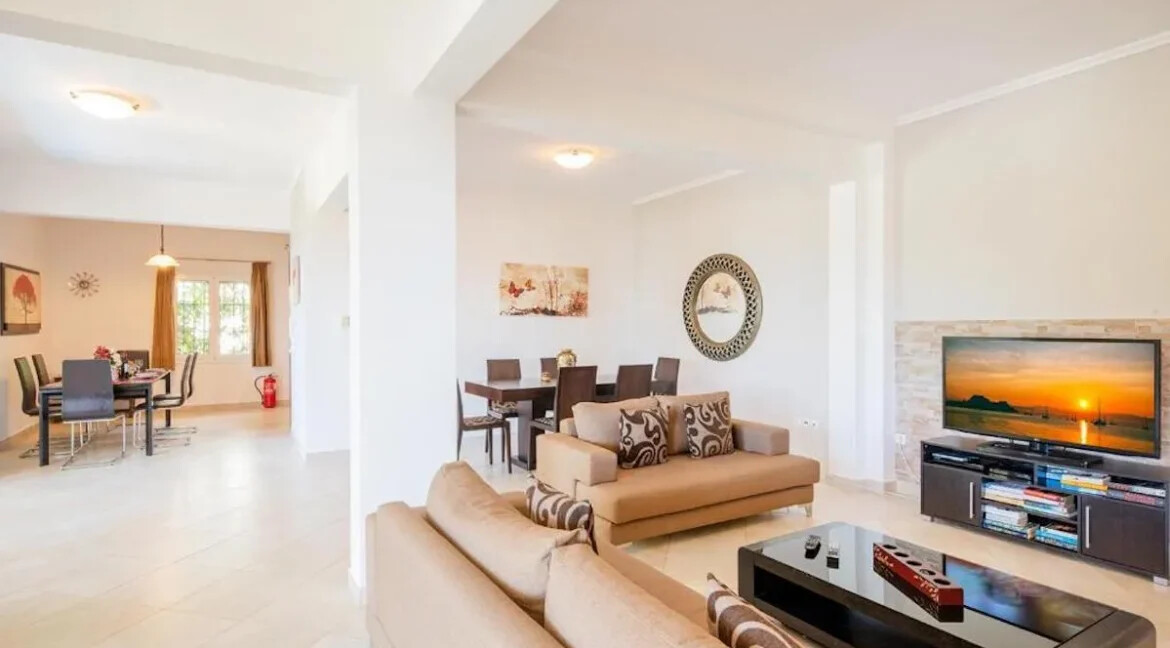 Villa Nisaki Corfu for Sale 13