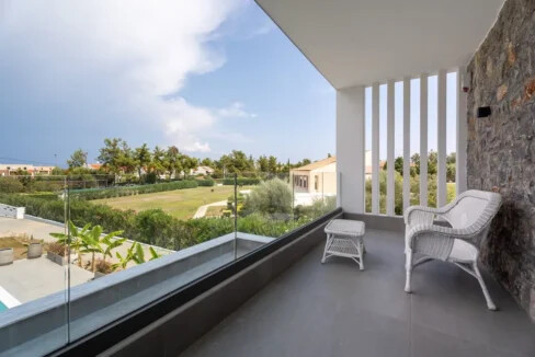 Villa for sale in Pefkochori Halkidiki 2