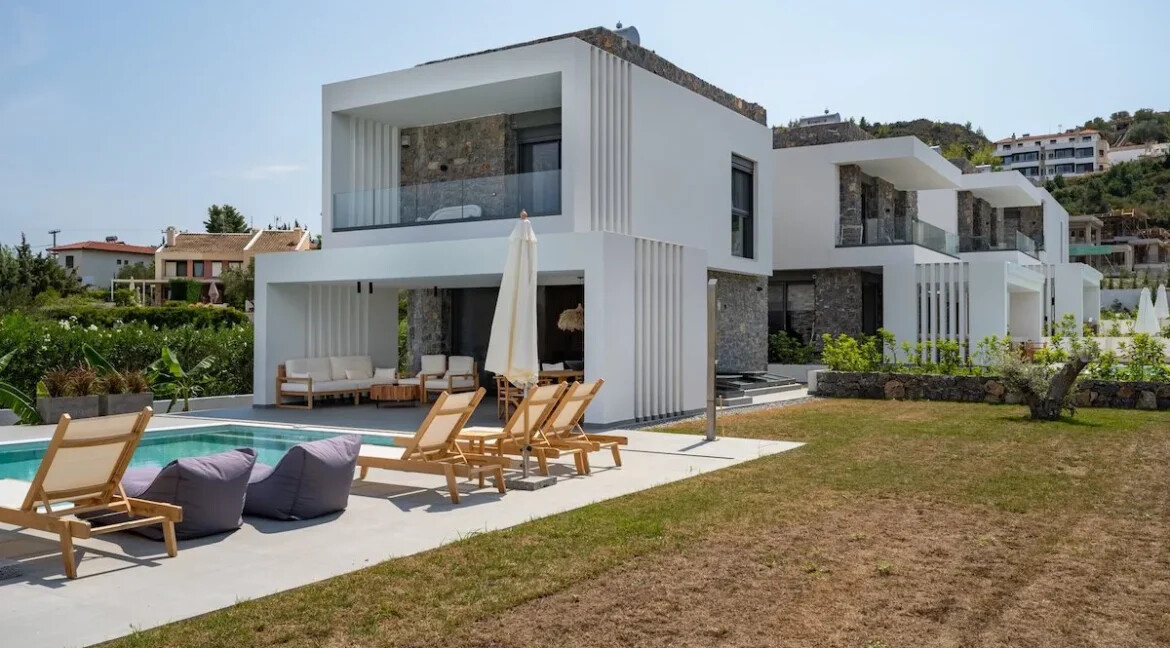 Villa for sale in Pefkochori Halkidiki 8