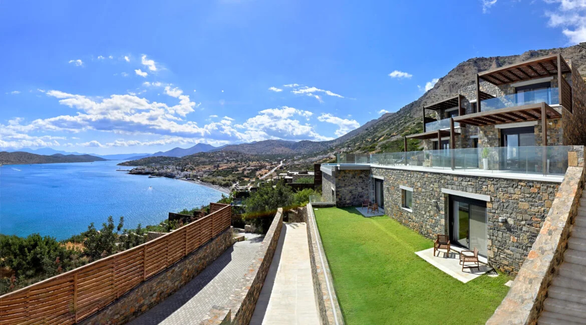 Villa with Direct Sea Access at Elounda Crete 15