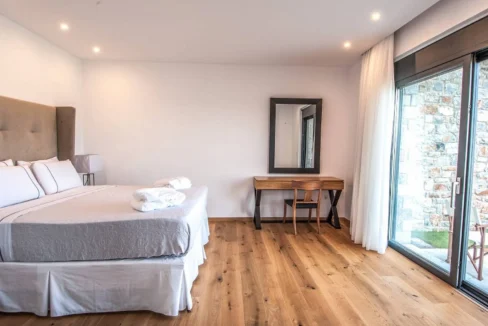 Villa with Direct Sea Access at Elounda Crete 30