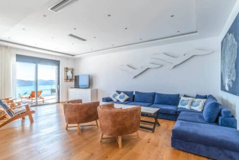 Villa with Direct Sea Access at Elounda Crete 44